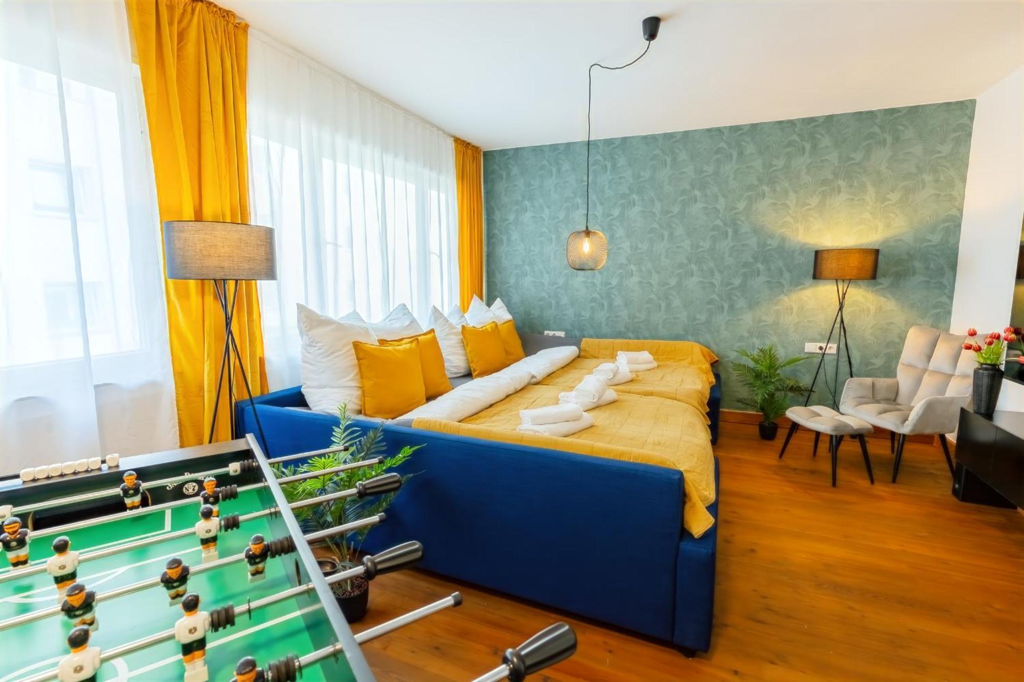 The Big Muenster Fuer Bis Zu 12, Whirlpool, Sauna, Zentral, Tischfussball, Balkon, Gasgrill Ulm Buitenkant foto