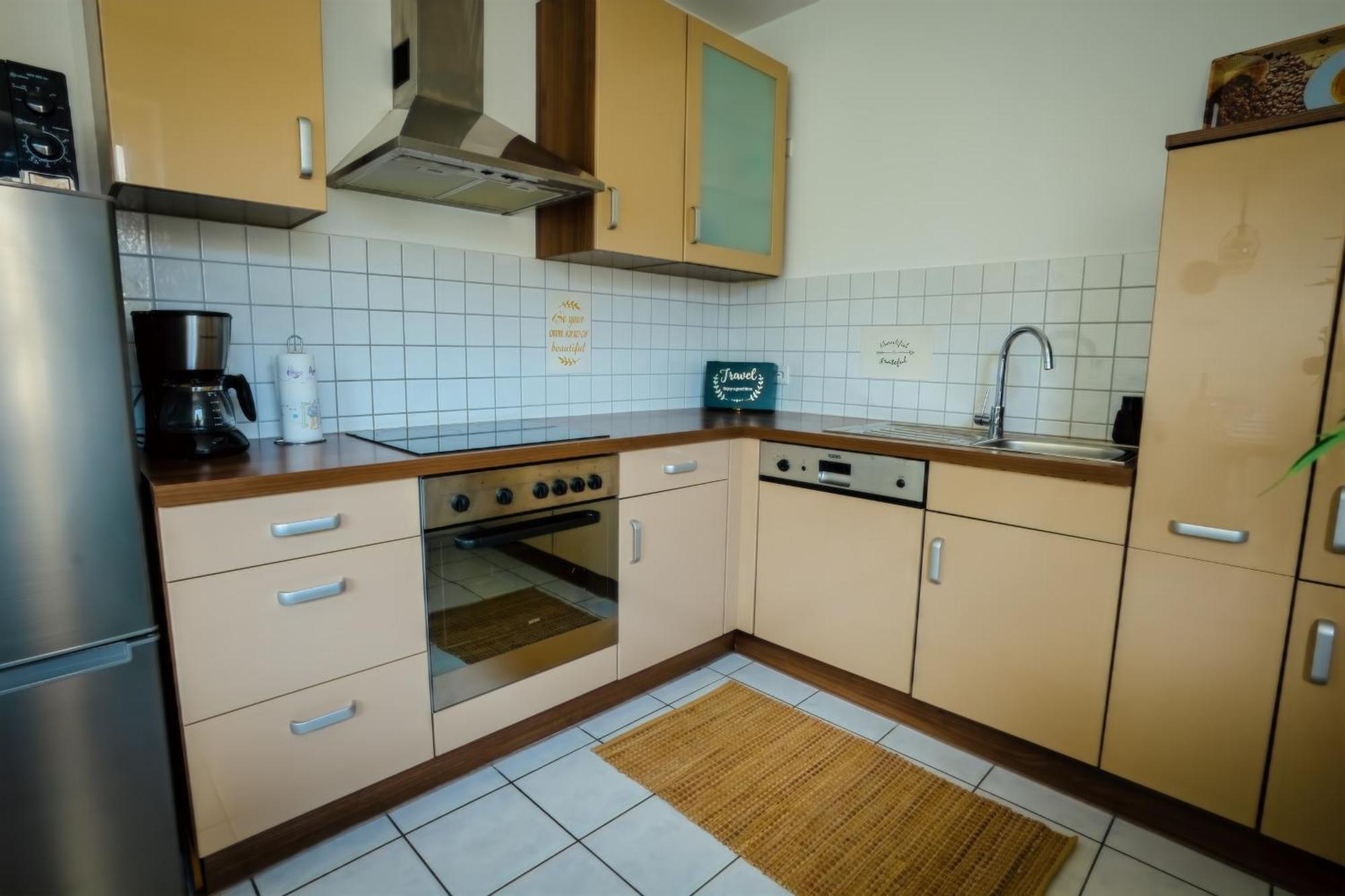The Big Muenster Fuer Bis Zu 12, Whirlpool, Sauna, Zentral, Tischfussball, Balkon, Gasgrill Ulm Buitenkant foto