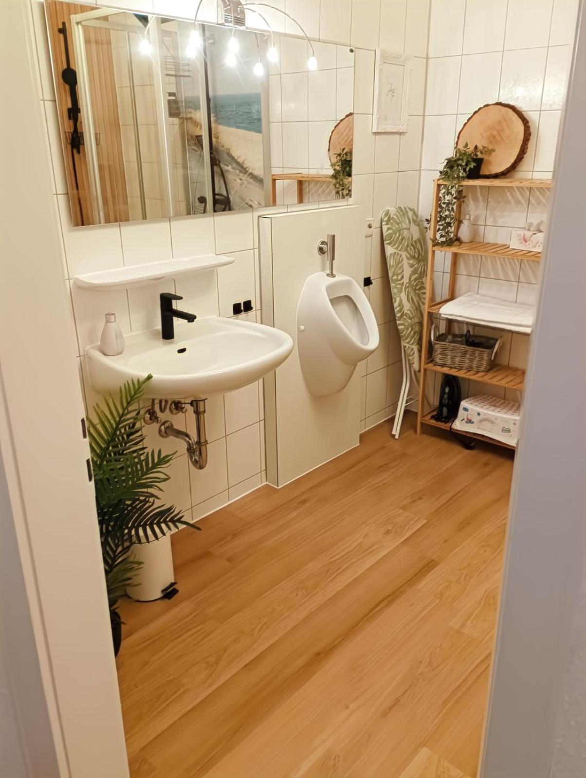 The Big Muenster Fuer Bis Zu 12, Whirlpool, Sauna, Zentral, Tischfussball, Balkon, Gasgrill Ulm Buitenkant foto