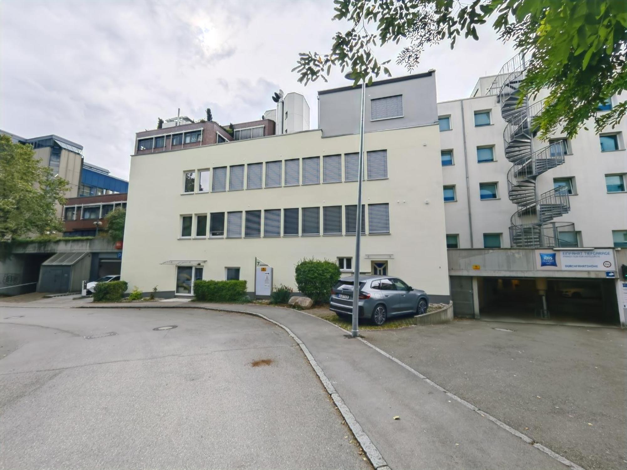 The Big Muenster Fuer Bis Zu 12, Whirlpool, Sauna, Zentral, Tischfussball, Balkon, Gasgrill Ulm Buitenkant foto