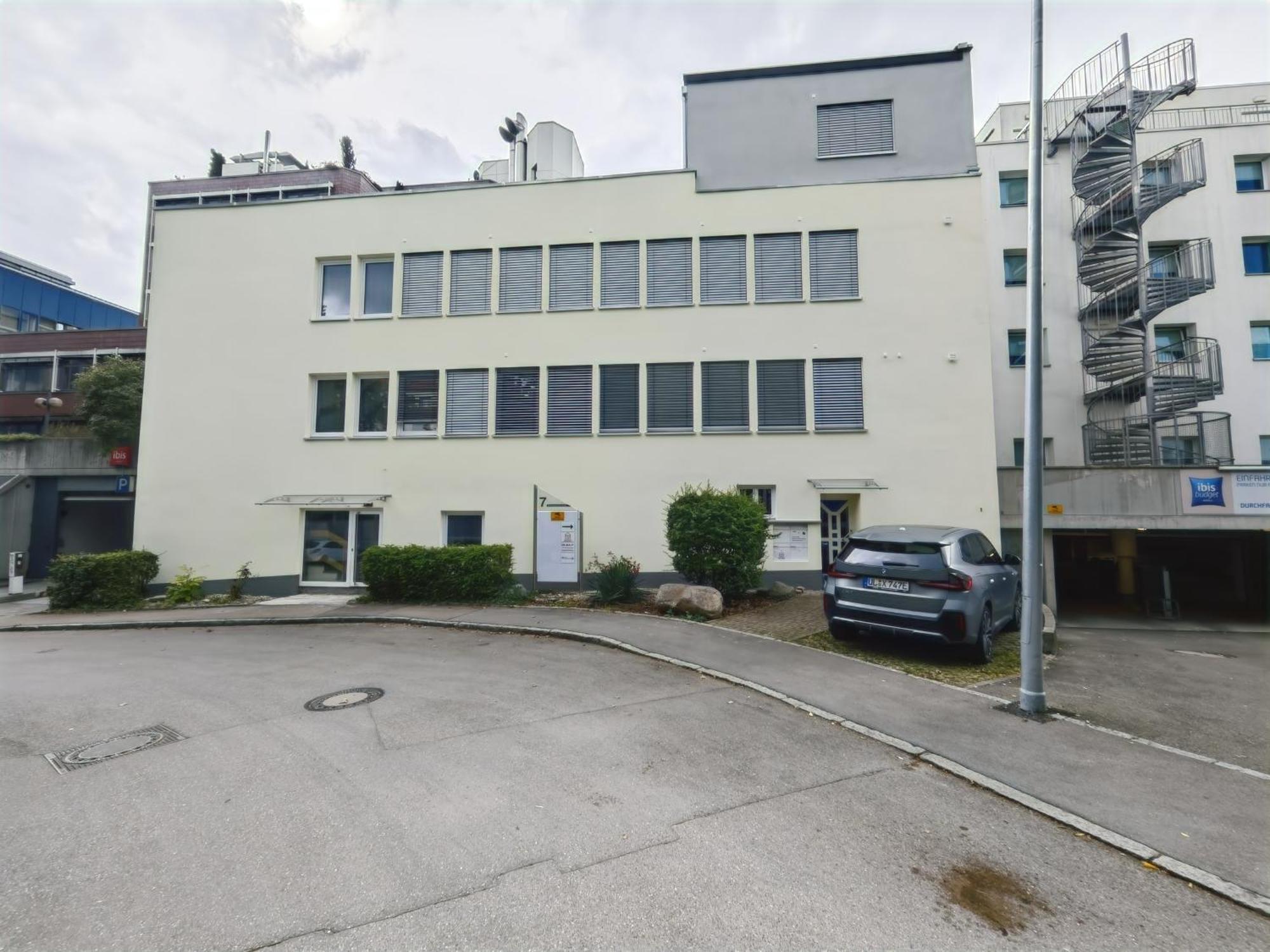 The Big Muenster Fuer Bis Zu 12, Whirlpool, Sauna, Zentral, Tischfussball, Balkon, Gasgrill Ulm Buitenkant foto